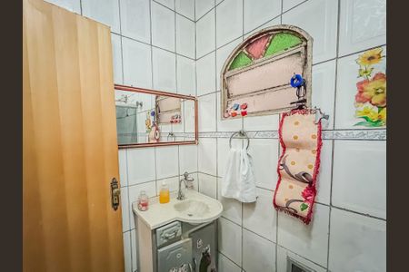 Casa à venda com 176m², 3 quartos e 1 vaga