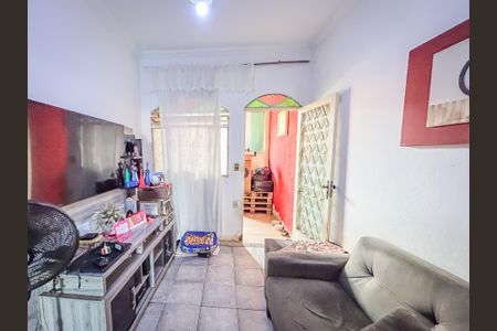 Casa à venda com 176m², 3 quartos e 1 vaga