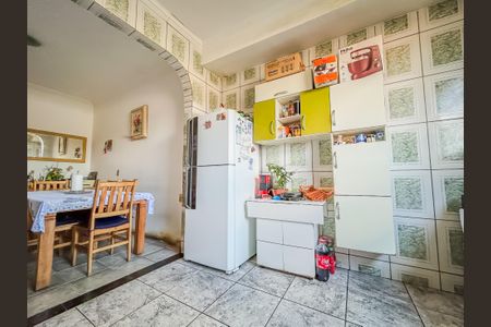 Casa à venda com 176m², 3 quartos e 1 vaga