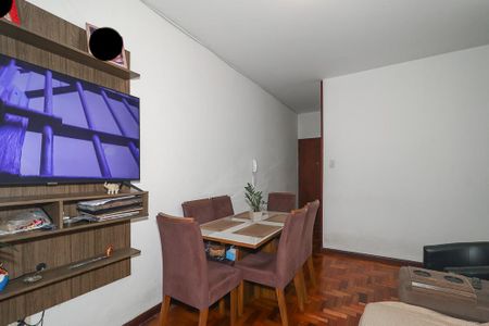 Sala de apartamento para alugar com 2 quartos, 54m² em São Sebastião, Porto Alegre