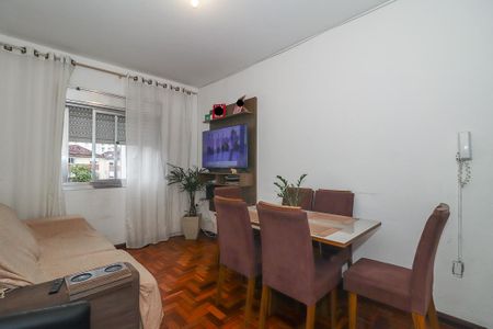 Sala de apartamento para alugar com 2 quartos, 54m² em São Sebastião, Porto Alegre