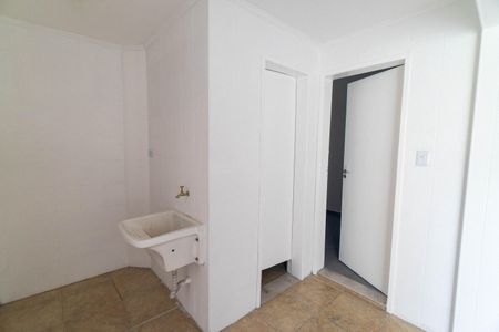 Casa para alugar com 130m², 3 quartos e 2 vagas Casa para alugar com 130m², 3 quartos e 2 vagasLavanderia