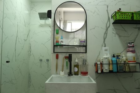 Apartamento à venda com 68m², 2 quartos e sem vagaBanheiro da Suíte