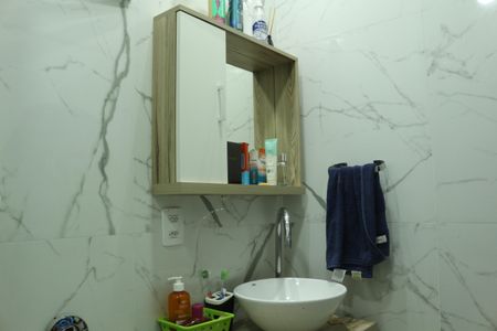 Apartamento à venda com 68m², 2 quartos e sem vagaBanheiro Social