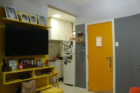 Sala de apartamento à venda com 2 quartos, 68m² em Copacabana, Rio de Janeiro