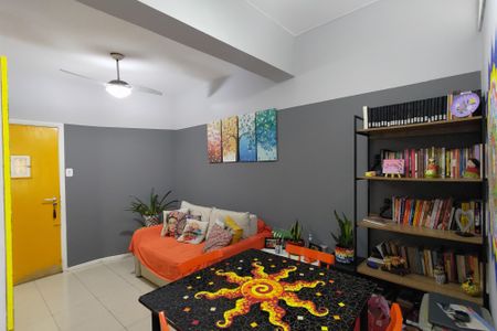 Apartamento à venda com 68m², 2 quartos e sem vagaSala