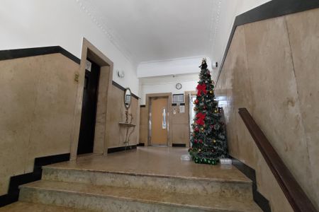 Apartamento à venda com 68m², 2 quartos e sem vagaFachada e portaria