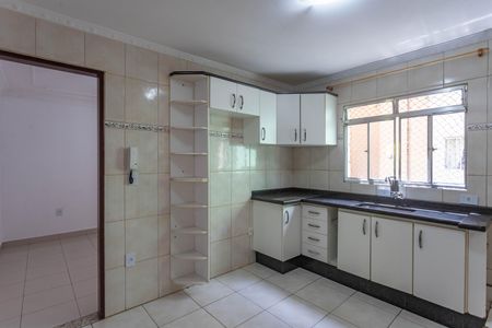 Apartamento à venda com 56m², 2 quartos e sem vagaCozinha 