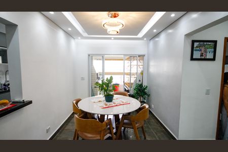 Apartamento para alugar com 100m², 2 quartos e 1 vagaSala