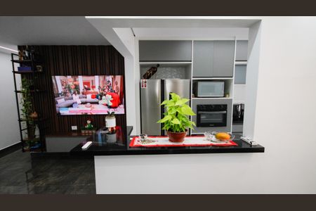 Apartamento para alugar com 100m², 2 quartos e 1 vagaSala