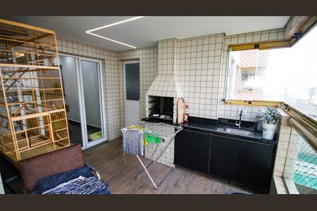 Apartamento para alugar com 100m², 2 quartos e 1 vagaVaranda