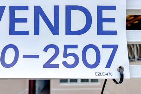 Casa para alugar com 120m², 3 quartos e 1 vagaEZLE-476