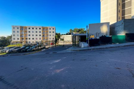 Fachada Condomínio de apartamento para alugar com 2 quartos, 56m² em Lageado, Cotia