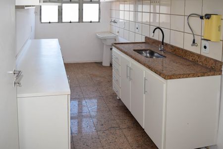 Apartamento à venda com 55m², 2 quartos e 1 vagaCozinha e Área de Serviço