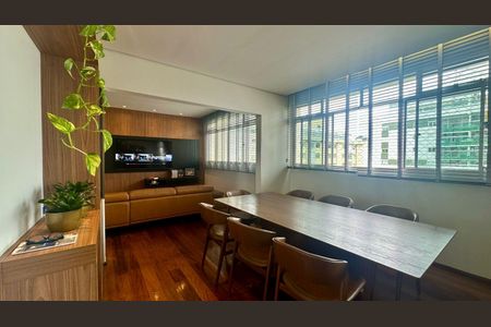 Sala de apartamento à venda com 4 quartos, 127m² em Savassi, Belo Horizonte