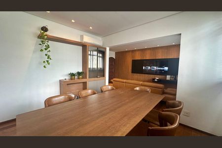 Sala de apartamento à venda com 4 quartos, 127m² em Savassi, Belo Horizonte