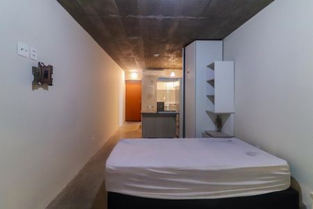 Quarto / Cozinha de kitnet/studio para alugar com 1 quarto, 28m² em Vila Indiana, São Paulo