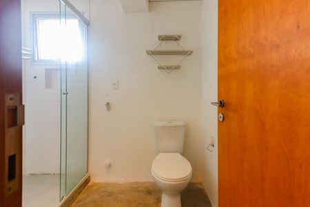 Studio para alugar com 28m², 1 quarto e 1 vaga Studio para alugar com 28m², 1 quarto e 1 vagaBanheiro