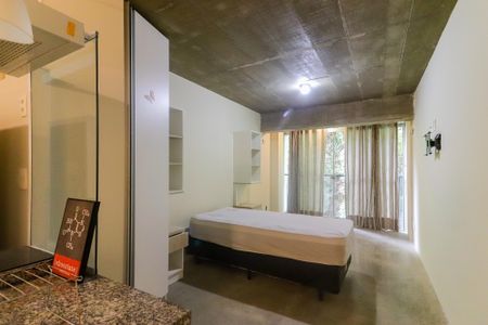 Studio para alugar com 28m², 1 quarto e 1 vaga Studio para alugar com 28m², 1 quarto e 1 vagaQuarto / Cozinha