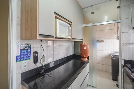 Apartamento à venda com 59m², 2 quartos e 1 vaga Apartamento à venda com 59m², 2 quartos e 1 vagaCozinha