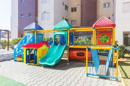 Apartamento à venda com 123m², 3 quartos e 2 vagasÁrea comum - Playground