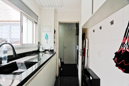 Apartamento à venda com 123m², 3 quartos e 2 vagasÁrea de Serviço