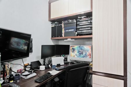 Apartamento à venda com 123m², 3 quartos e 2 vagasEscritório