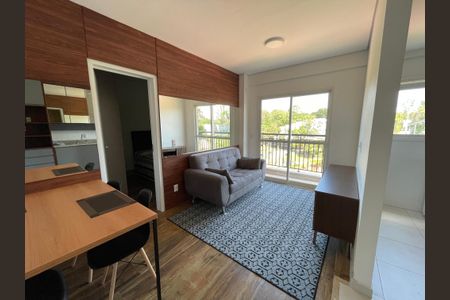 Sala de apartamento para alugar com 1 quarto, 38m² em Granja Viana, Cotia