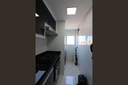 Apartamento à venda com 53m², 2 quartos e 2 vagasCozinha 