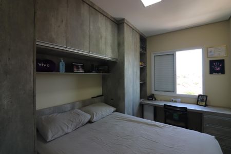 Apartamento à venda com 53m², 2 quartos e 2 vagasQuarto 2