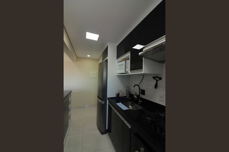 Apartamento à venda com 53m², 2 quartos e 2 vagasCozinha 
