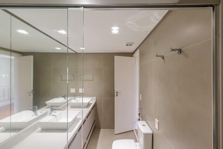 Apartamento à venda com 142m², 4 quartos e 2 vagas