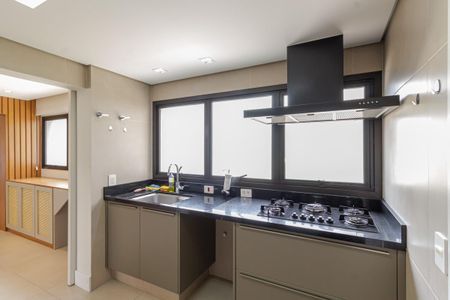 Apartamento à venda com 142m², 4 quartos e 2 vagas