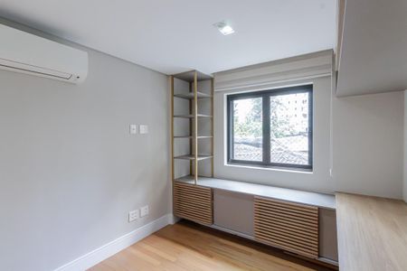 Apartamento à venda com 142m², 4 quartos e 2 vagas