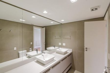 Apartamento à venda com 142m², 4 quartos e 2 vagas