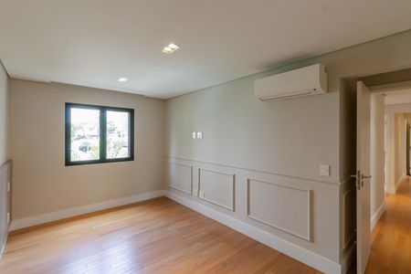 Apartamento à venda com 142m², 4 quartos e 2 vagas