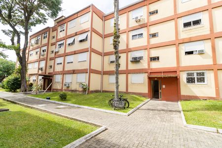 Fachada de apartamento para alugar com 2 quartos, 51m² em Camaquã, Porto Alegre