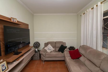 Casa para alugar com 130m², 3 quartos e 4 vagasSala