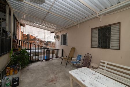 Casa para alugar com 130m², 3 quartos e 4 vagasQuintal