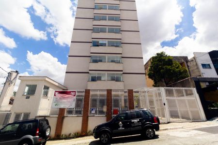 Apartamento para alugar com 44m², 2 quartos e 1 vaga Apartamento para alugar com 44m², 2 quartos e 1 vagaFachada