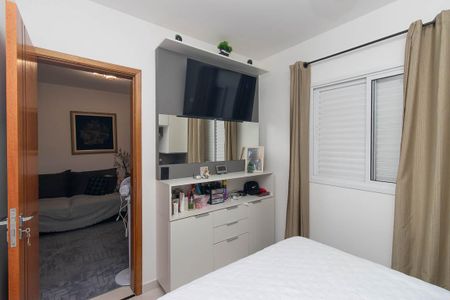 Quarto 1 de apartamento à venda com 2 quartos, 48m² em Vila Paiva, São Paulo