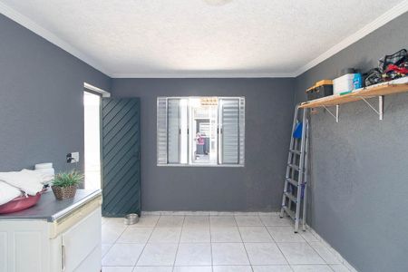 Casa à venda com 280m², 4 quartos e 4 vagasQuarto de Serviço