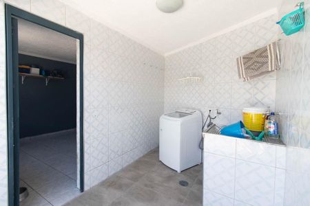 Casa à venda com 280m², 4 quartos e 4 vagasÁrea de Serviço