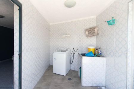 Casa à venda com 280m², 4 quartos e 4 vagasÁrea de Serviço