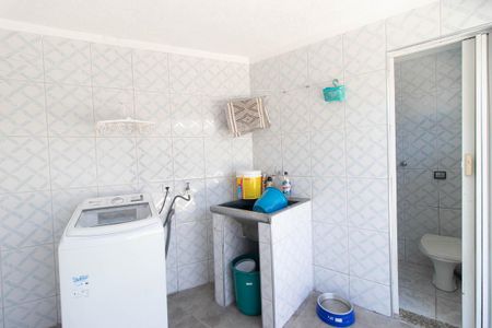 Casa à venda com 280m², 4 quartos e 4 vagasÁrea de Serviço