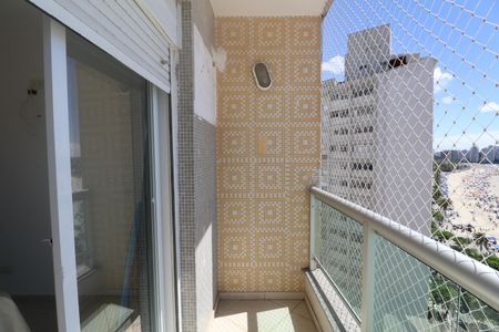 Apartamento para alugar com 70m², 3 quartos e 1 vagaVaranda