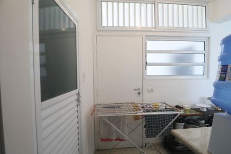 Apartamento para alugar com 70m², 3 quartos e 1 vagaÁrea de Serviço