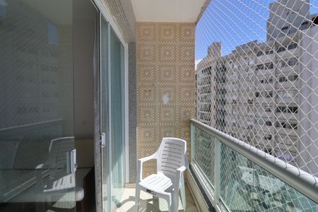 Apartamento para alugar com 70m², 3 quartos e 1 vagaVaranda