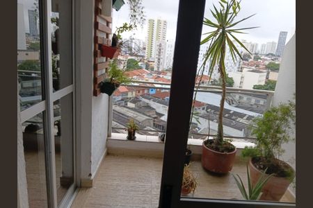 Apartamento à venda com 80m², 3 quartos e 2 vagasVARANDA