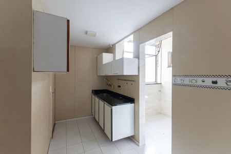 Apartamento à venda com 84m², 2 quartos e 1 vagaCozinha